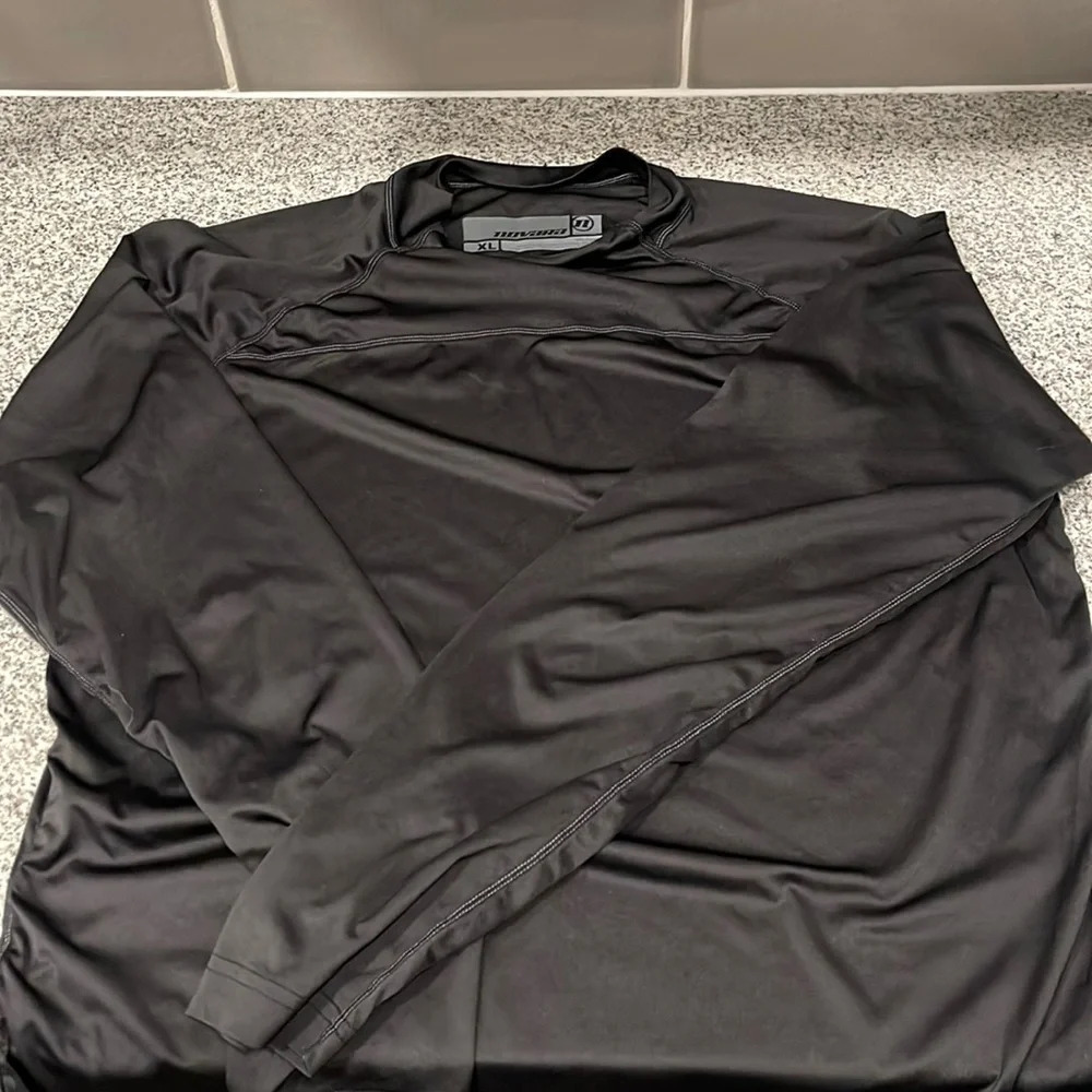 Novara cycling black long sleeve shirt size XL